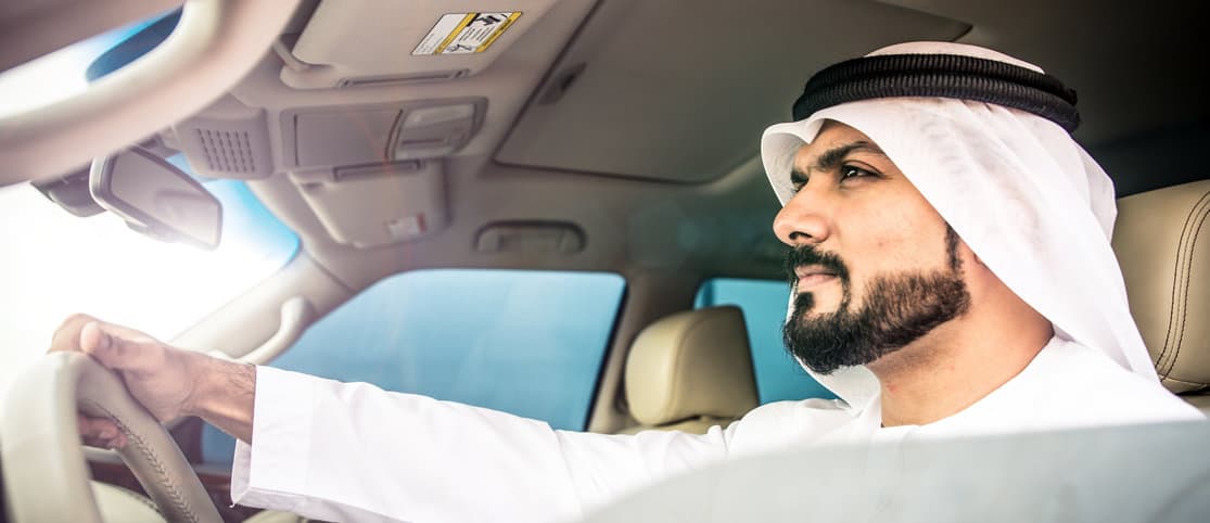What are the Best Luxury Vehicles to Drive in Dubai?